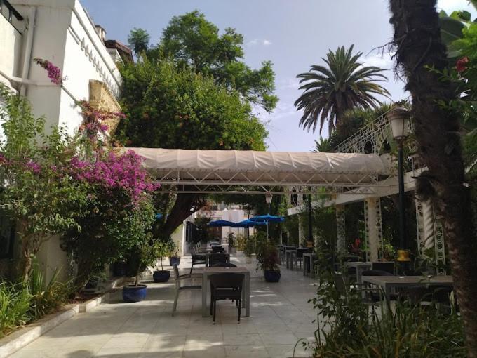 Hotel El Djazair El Mouradia Esterno foto