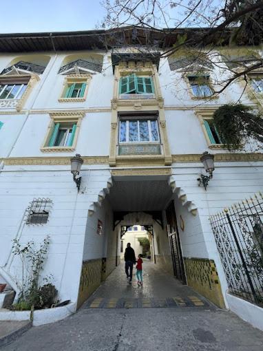 Hotel El Djazair El Mouradia Esterno foto